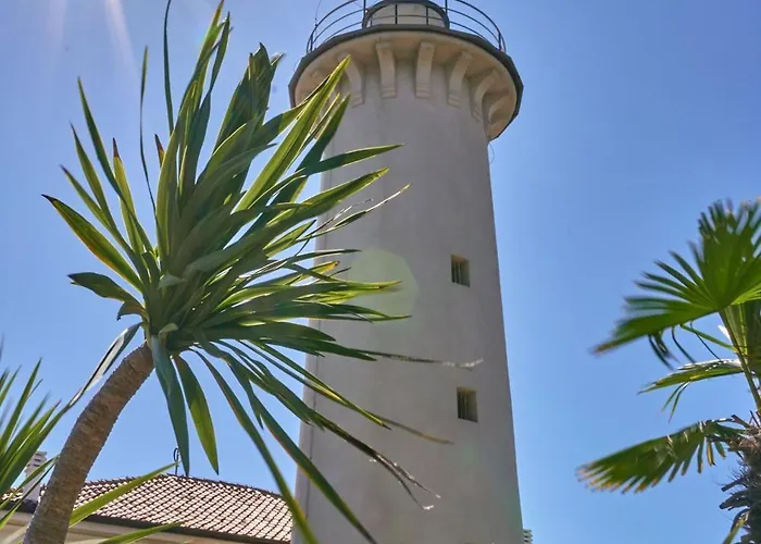 Marine Escape - Seaside Tranquility * 比比翁