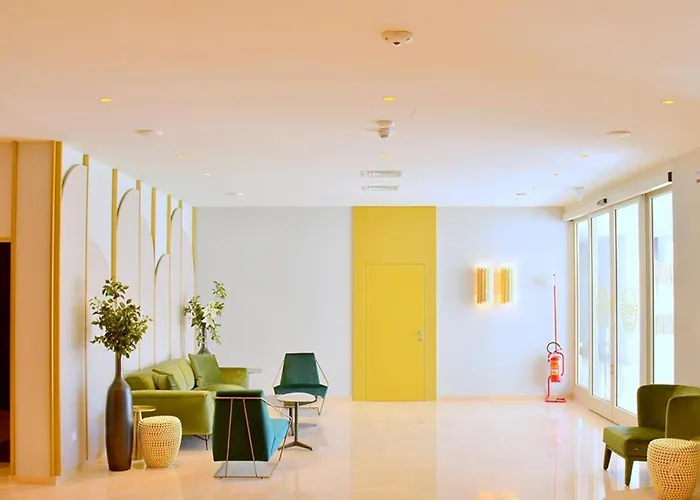 Marine Escape - Seaside Tranquility * 比比翁